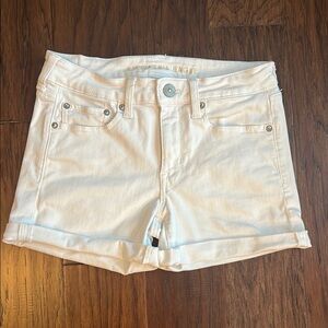 American Eagle Outfitters White Jean Shorts Mid-Rise Relaxed Fit